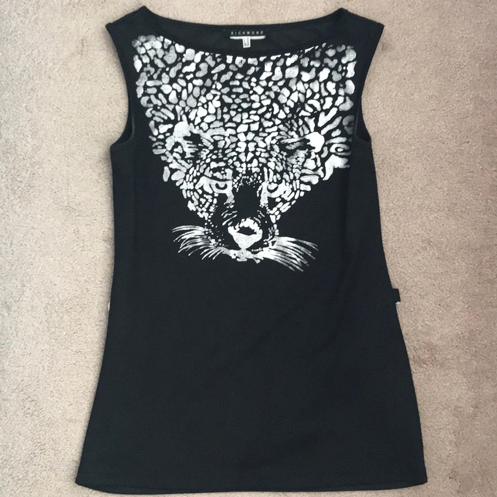 Richmond tunic, like new!